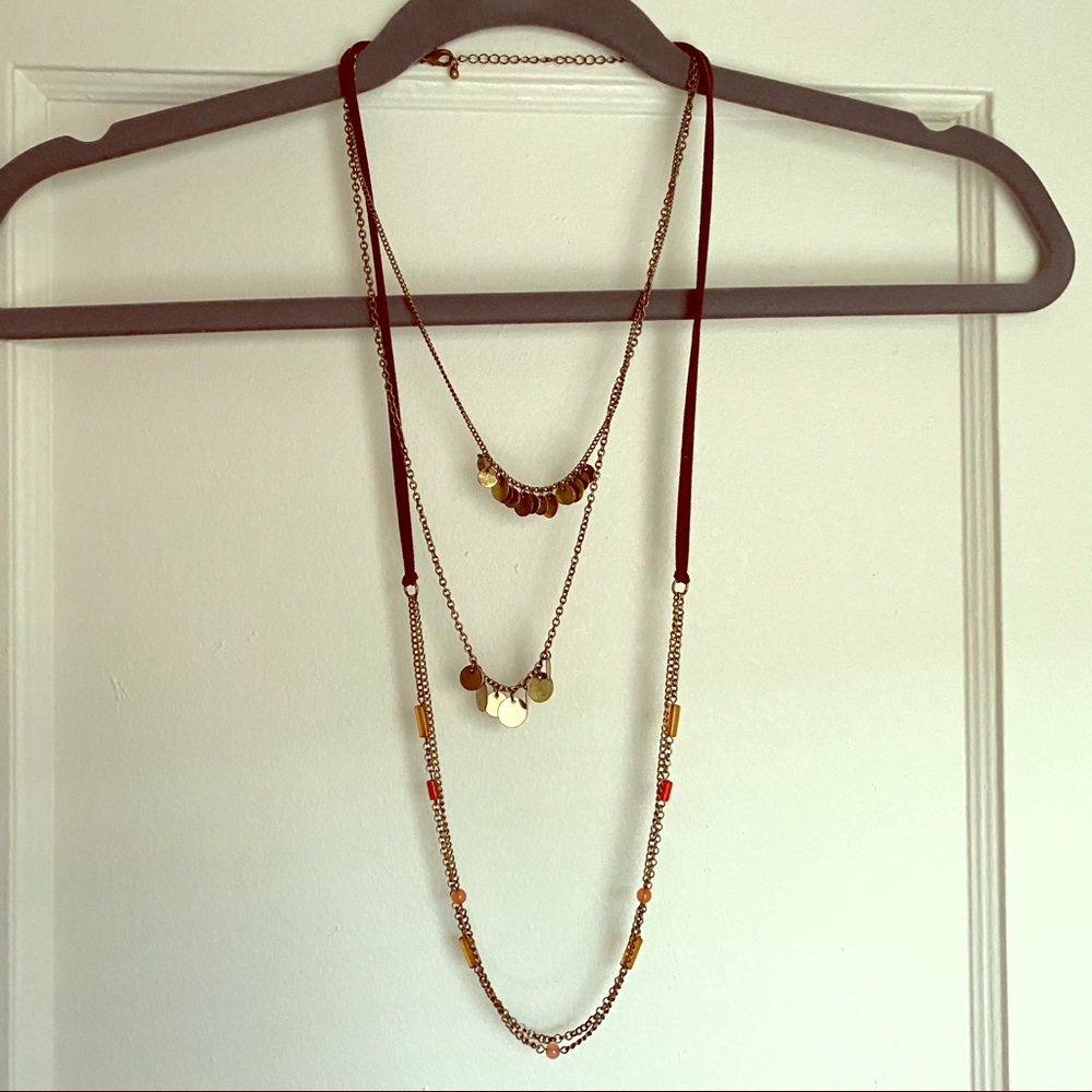 Long multilayer chain and leather necklace